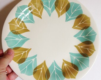 Rare Church Gresley TG Green salad medium size plate Leafline GAYDAY range Unusual and highly collectable pottery 1962