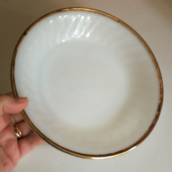 Vintage 1960s  Fire King Fireking translucent white milk glass 9 inch dinner plate  PERFECT with spiral edge and gold edging