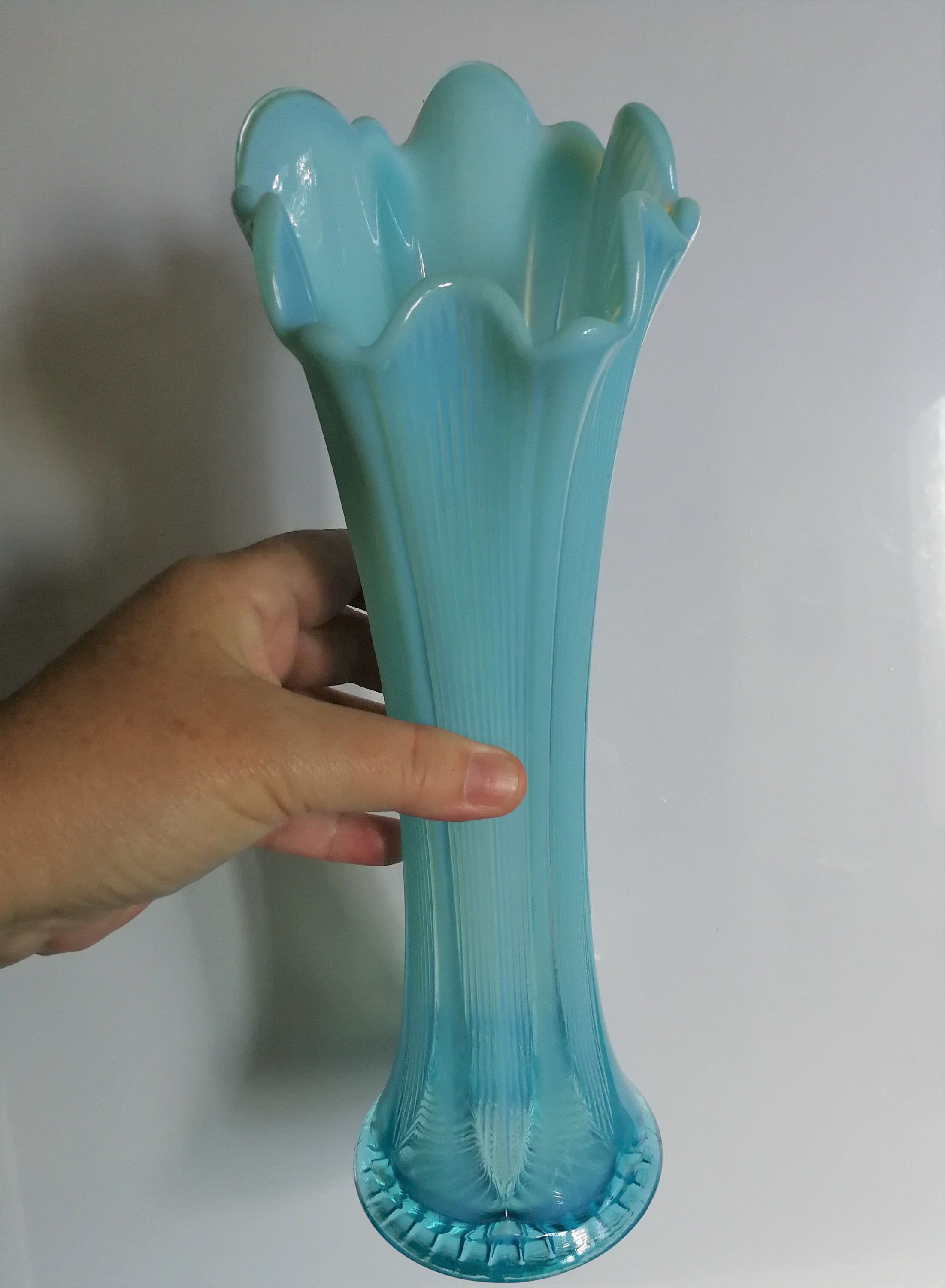 Antique Circa 1908 Northwood Glass Turquoise Blue Glass Vase