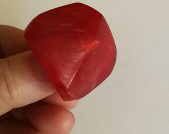 gorgeous marbled  red plastic chunky funky ring medium size