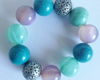 Bracelet  - plastic beads bracelet moonglow costume jewllery