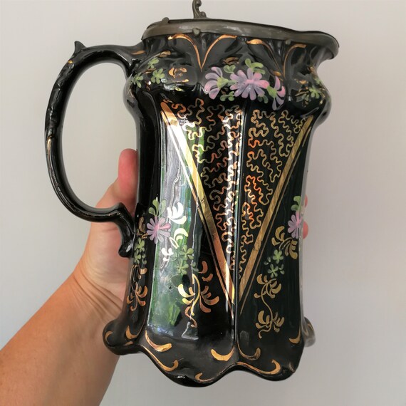 アンティーク ジャックフィールド 黒釉陶器 水差し：ピューター蓋付き