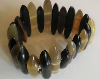 Bracelet  - chunky large plastic beads stretch bracelet black and beige