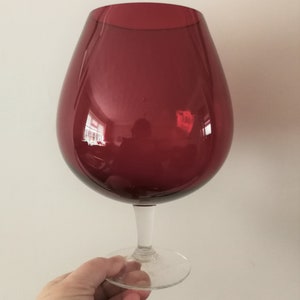 red balloon brandy shaped goblet GLASS vase retro 60s or 70s perfect clear stem