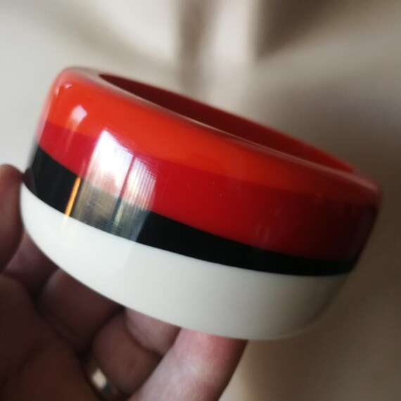 Retro Striped Plastic Bangle – Chunky Funky Design - image 8