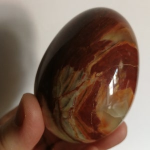 Beautiful vintage onyx marble stone egg - perfect decorator item idea