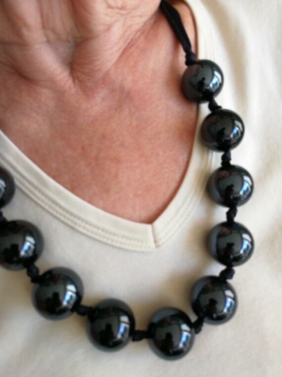 Shiny beads shop necklace