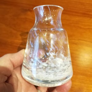 Vintage Caithness Crystal glass Vase White Swirl, perfect Condition