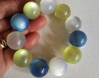 Bracelet - beads bracelet moon glow cream yellow and blue beads