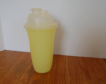 Pabepabe Shaker Top Handle Top Handle 600049673wht main image 0