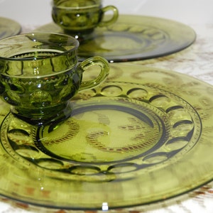 Vintage Snack Set 4 Place Setting Green Kings Crown - Etsy