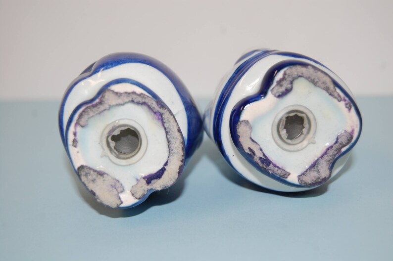Vintage Dutch Boy and Girl Made in Holland Blue Delft Salt and Pepper Shakers Kitchen Decor Blue and White Salt Shaker Collectible Salt