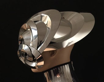 Bönsyrsa robotmask, sci-fi cyberpunk utomjordisk hjälm, Divamp Couture huvudbonad