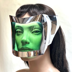 Chrysler headpiece with led  designed and made by Divamp Couture