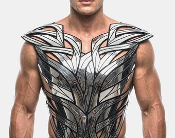 liquide organic bust or backplate in chrome designed by Divamp Couture