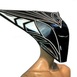 Praying mantis helmet, Alien cyborg mask, headpiece for robot costume, sci fi futuristic cyber by divamp couture