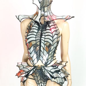 Scorpion bustle, skirt. ,divamp couture ,gothic cosplay armour, futuristic cybergoth