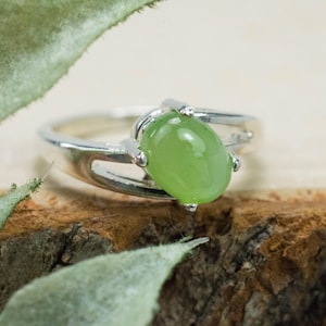 Jade Ring; Natural Untreated Taiwan Nephrite Jade; 1.500cts