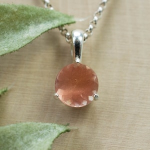 Oregon Sunstone Pendant, Natural Untreated USA Sunstone; 1.090cts