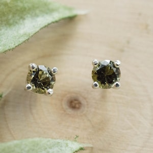 Green Tourmaline Earrings; Natural Untreated San Diego Tourmaline; 0.470cts