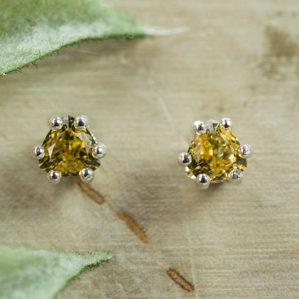 Heliodor Earrings, Natural Untreated Brazil Golden Beryl; 0.495cts