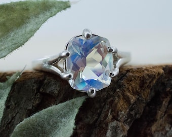 Rainbow Moonstone Ring, Natural Untreated Madagascar Moonstone; 2.790cts