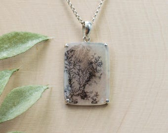 Dendritic Agate Pendant; Natural Untreated India Shajar Agate; 25x18mm