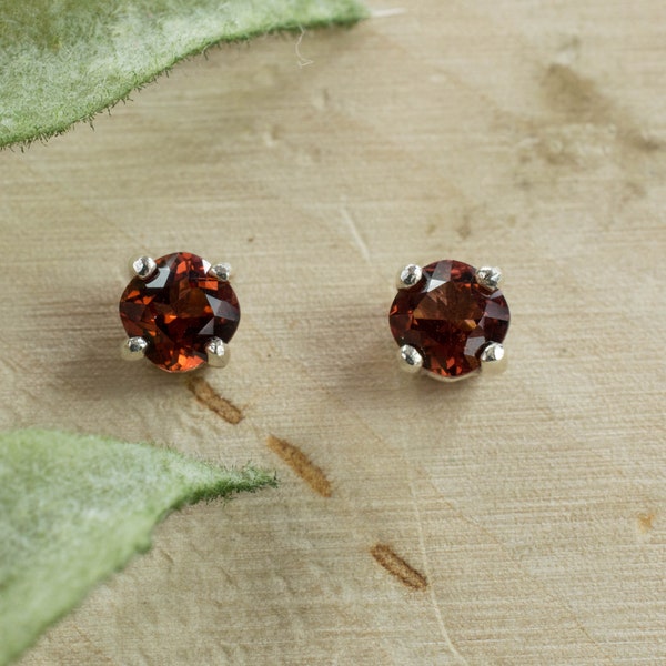 Pyrope Garnet Earrings; Genuine Untreated Madagascar Garnet; 0.650cts