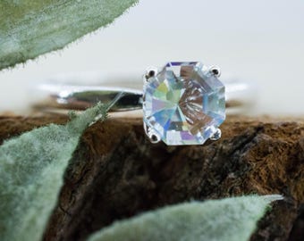 Rainbow Moonstone Ring, Natural Untreated Madagascar Moonstone; 0.960cts