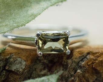 Zircon Ring; Genuine Untreated Sri Lanka Yellow Zircon; 0.650cts