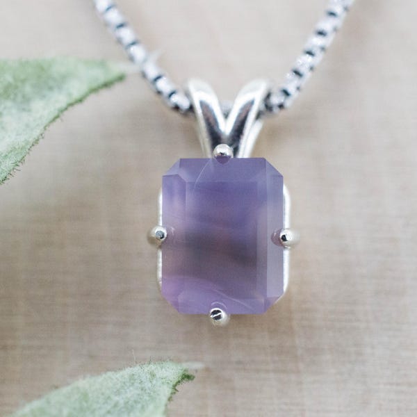 Holly Blue Agate Pendant; Natural Untreated Oregon Holley Agate; 2.095cts