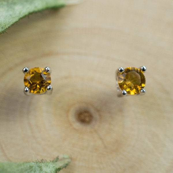 Madeira Citrine Earrings; Genuine Untreated Brazil Citrine; 0.280cts