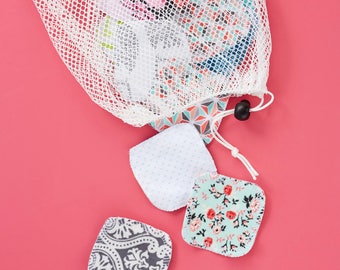 Mesh Laundry Bag & 20 Facial Rounds in mixed prints.