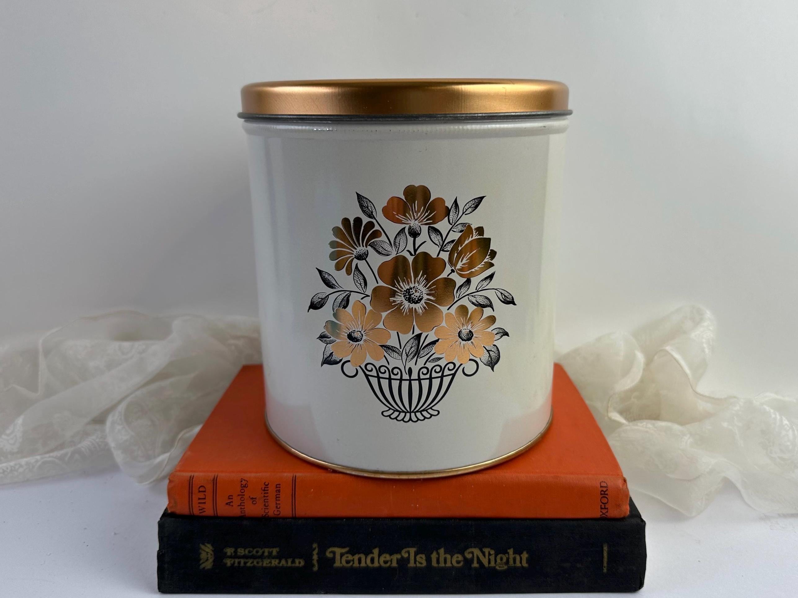 フランス アンティーク 古いアルミ製のキャニスター 入れ子タイプ 5個