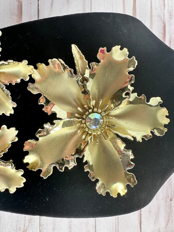 Vintage 1960s Flower Brooch, Ruffled Flower Brooc… - image 6