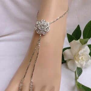 Rhinestone Flower Silver Beach Wedding Barefoot Sandal, Bridal Foot Jewerly