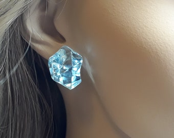 Sky blue Ice rock earring, Clear lucite earring, Big stud earring, Statement earring silver, Light blue lucite earrings, Ice cube earrings.