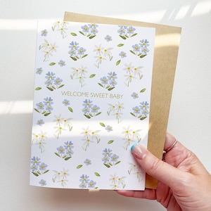 Cartão de boas-vindas para bebê em aquarela floral