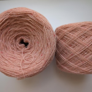 PEACHES PINK SPECKLES merino wool 2070 yards recycled yarn
