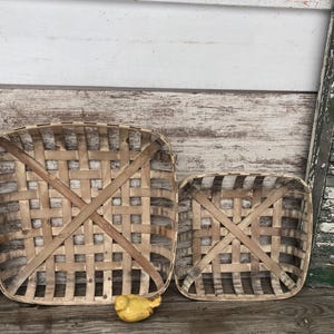primitive tobacco basket 2/Set Whitewash Oval Baskets Small basket measures 12 inch in diameter by 3.25 inch high Set of 3 Antique Style