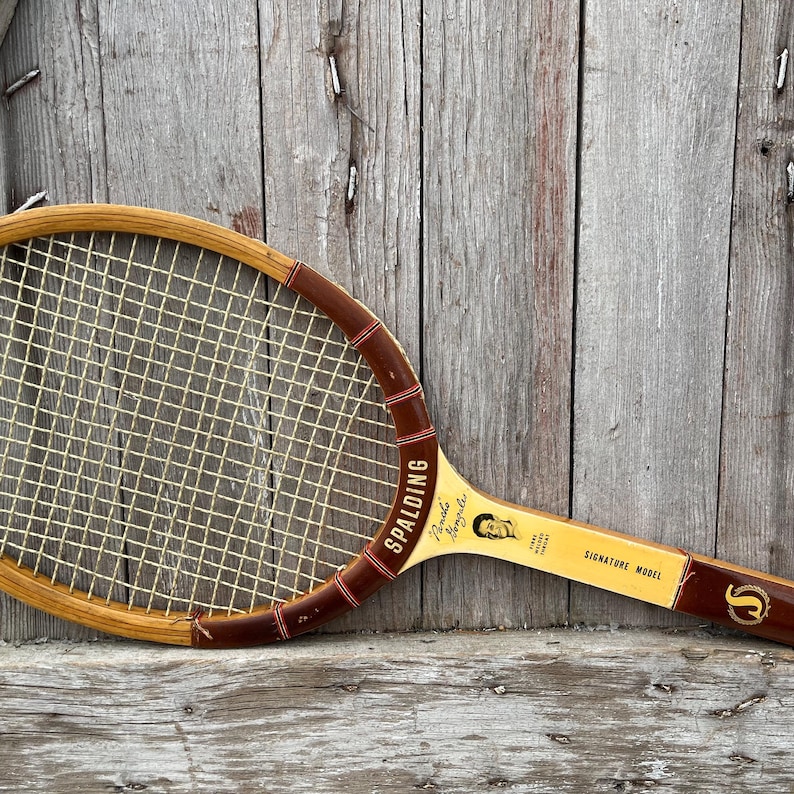 Raquette de tennis en bois vintage Bjorn Borg, autographe