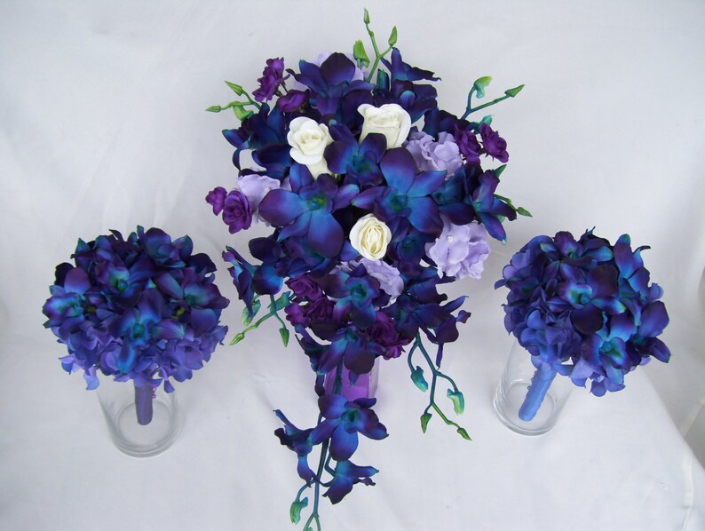 Noelle/'s Bridesmaids Bouquets,Purple Hydrangeas,Blue Violet CA Orchids,Royal Blue or Purple Handles