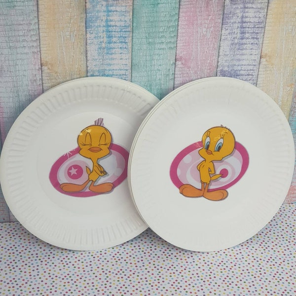 10× Small Pink Tweety Handmade Paper Plates 18 cm, birthday table decor, plates with stickers, bird themed cartoon party, baby girl shower.