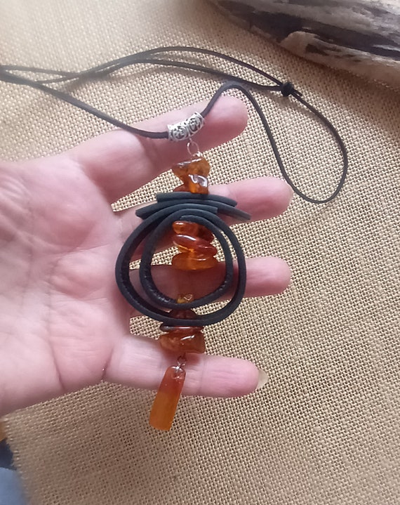 Yellow baltic amber necklace Lithuanian jewelry