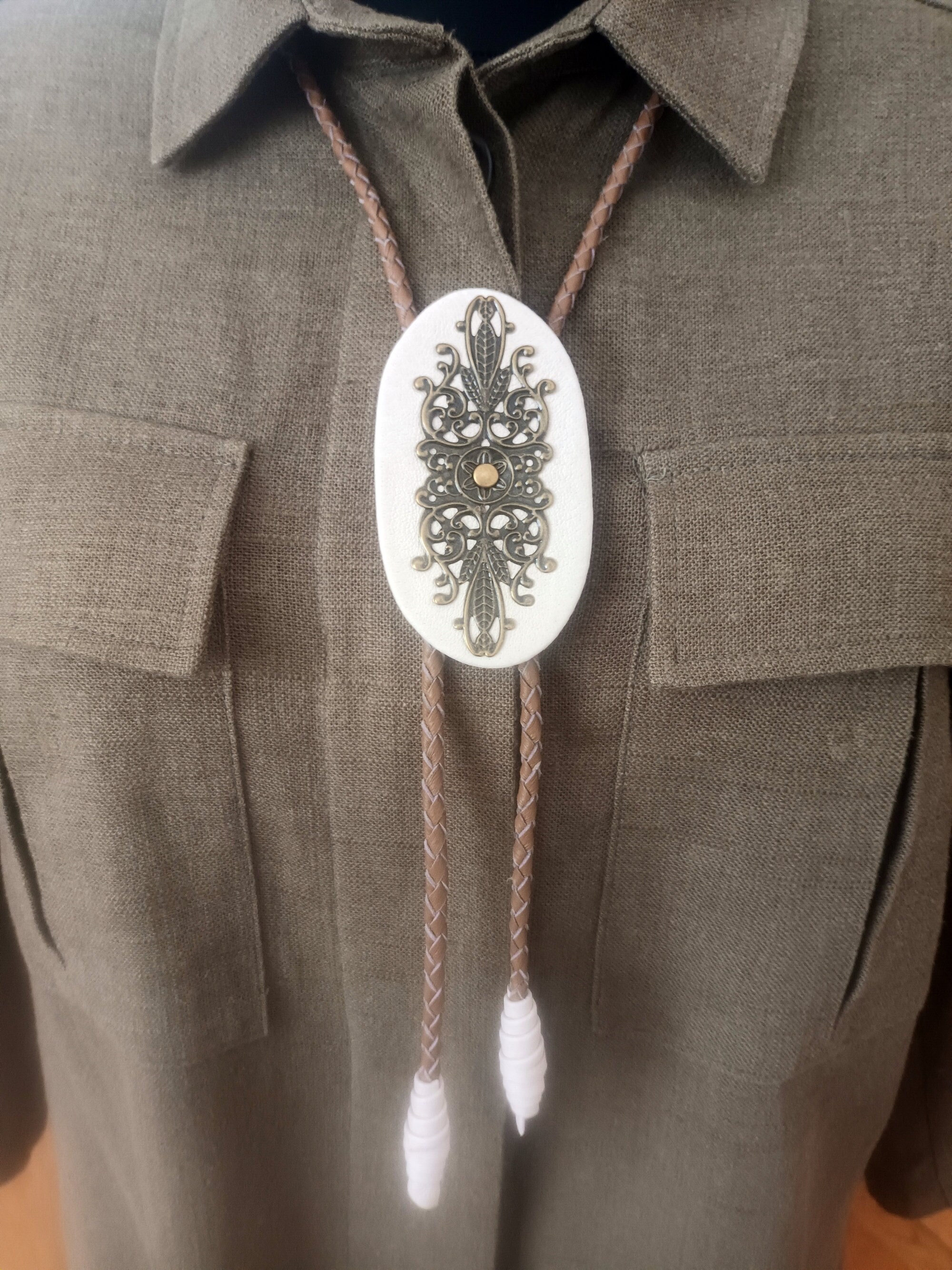 GIUSOBG Bolo Leder Krawatte 2er Set - Western Cowboy Halskette Unisex