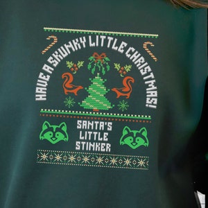 Funny Skunk Christmas  T-Shirt/Sweatshirt | Skunk Christmas | Santa&#39;s Little Stinker Gift