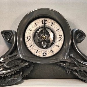 Mantle Clock