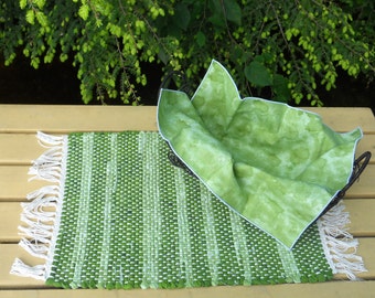Handwoven Shamrock  Rag Placemat & Handmade Matching Napkin, Set of 1