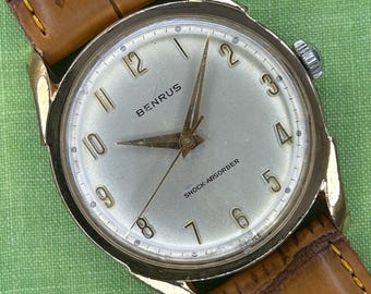 Vintage Benrus watch. Serviced, Running and keeping time! Ready to wear!