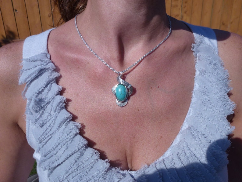 FREE SHIPPING Turquoise Howlite Star Womans Pendant Necklace Wire Wrapped Jewelry Handmade in Silver image 3